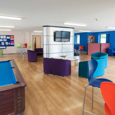 17-Accommodation-Stockbridge-Common-Room-1920-x-1080-1 (1)