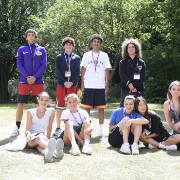 Campus_group_pic